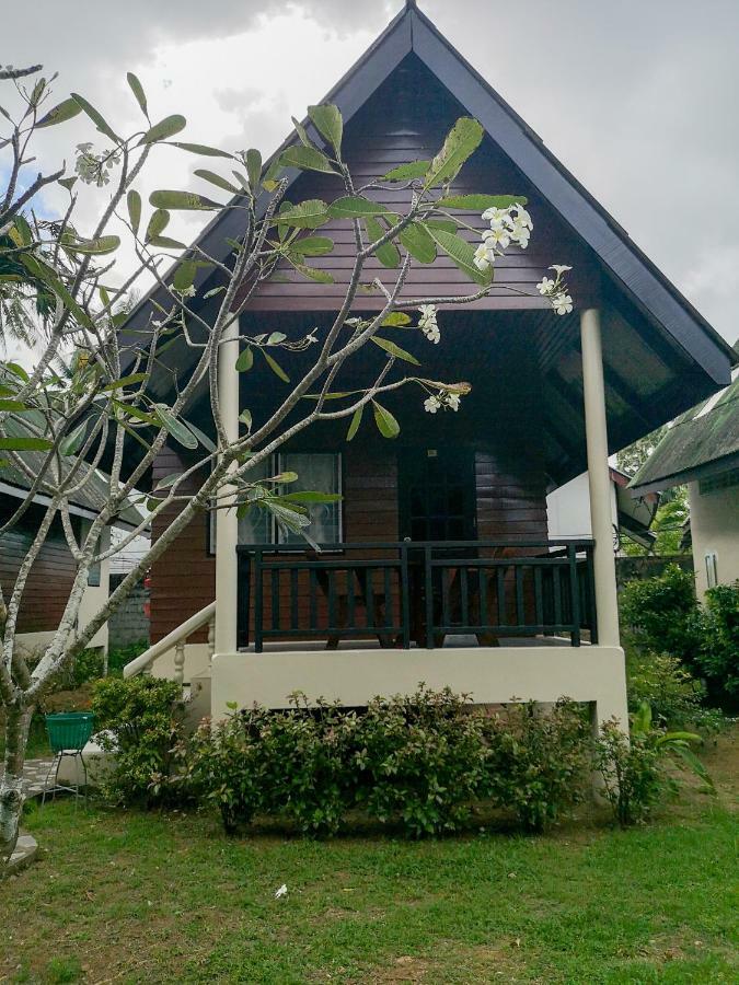 Resort Lanta Sea House 2*